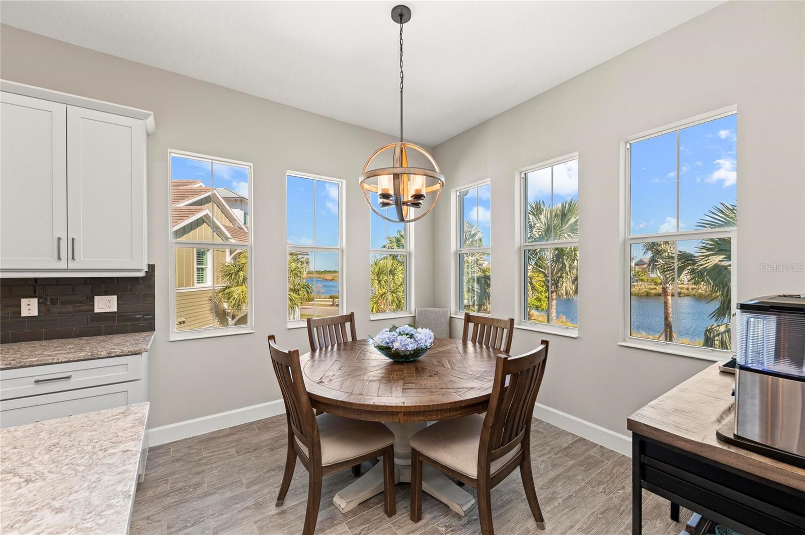 Image 17 of 100 For 295 Compass Point Drive 202