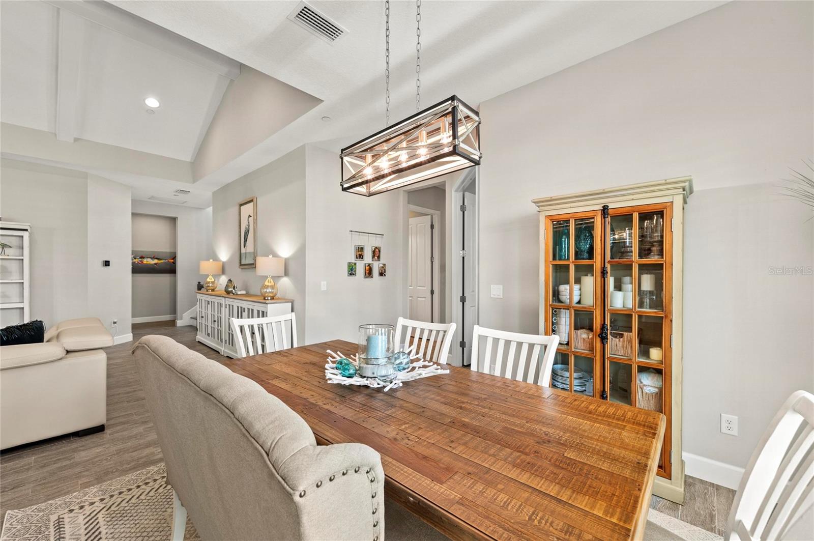 Image 19 of 100 For 295 Compass Point Drive 202