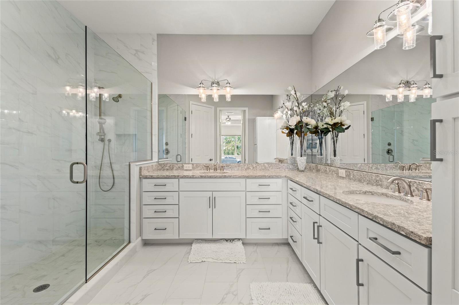 Image 25 of 100 For 295 Compass Point Drive 202