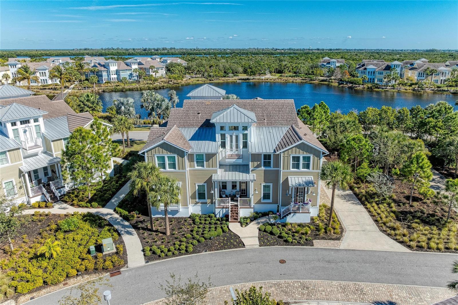 Image 5 of 100 For 295 Compass Point Drive 202