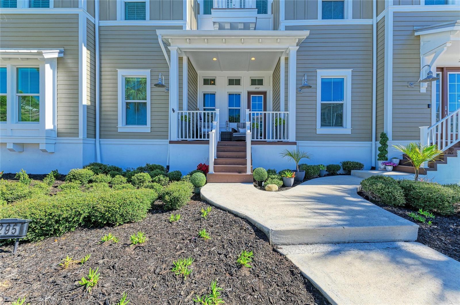 Image 7 of 100 For 295 Compass Point Drive 202