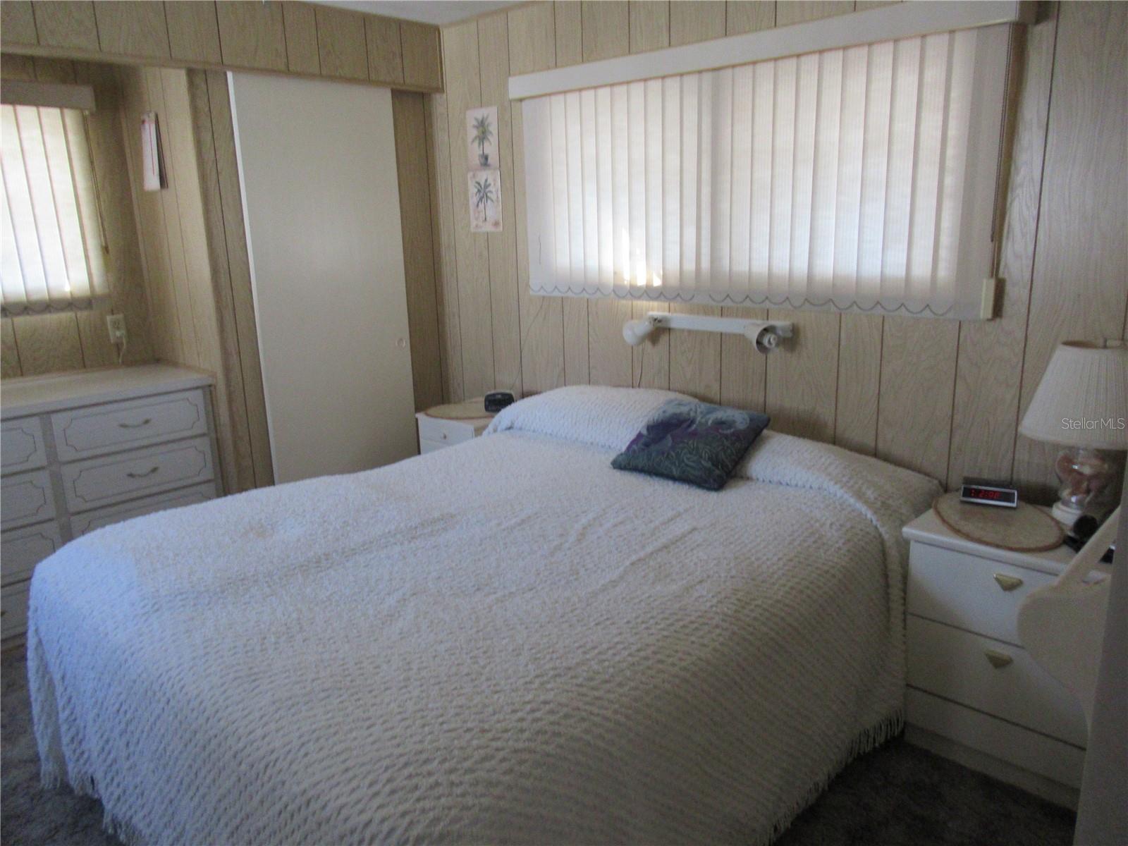 Image 14 of 27 For 1110 49th Avenue Terrace W