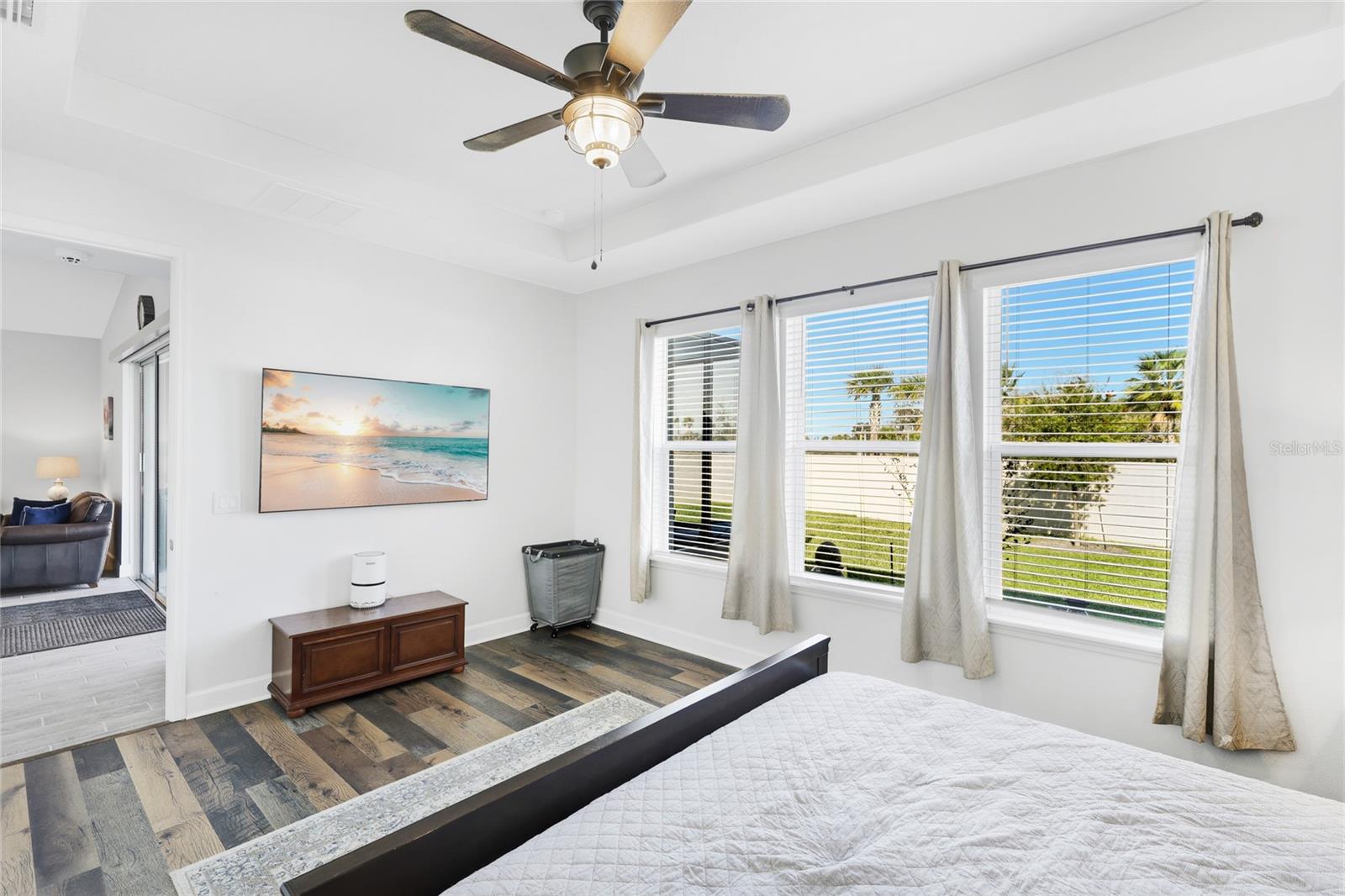 Image 16 of 72 For 11160 Fieldstone Drive