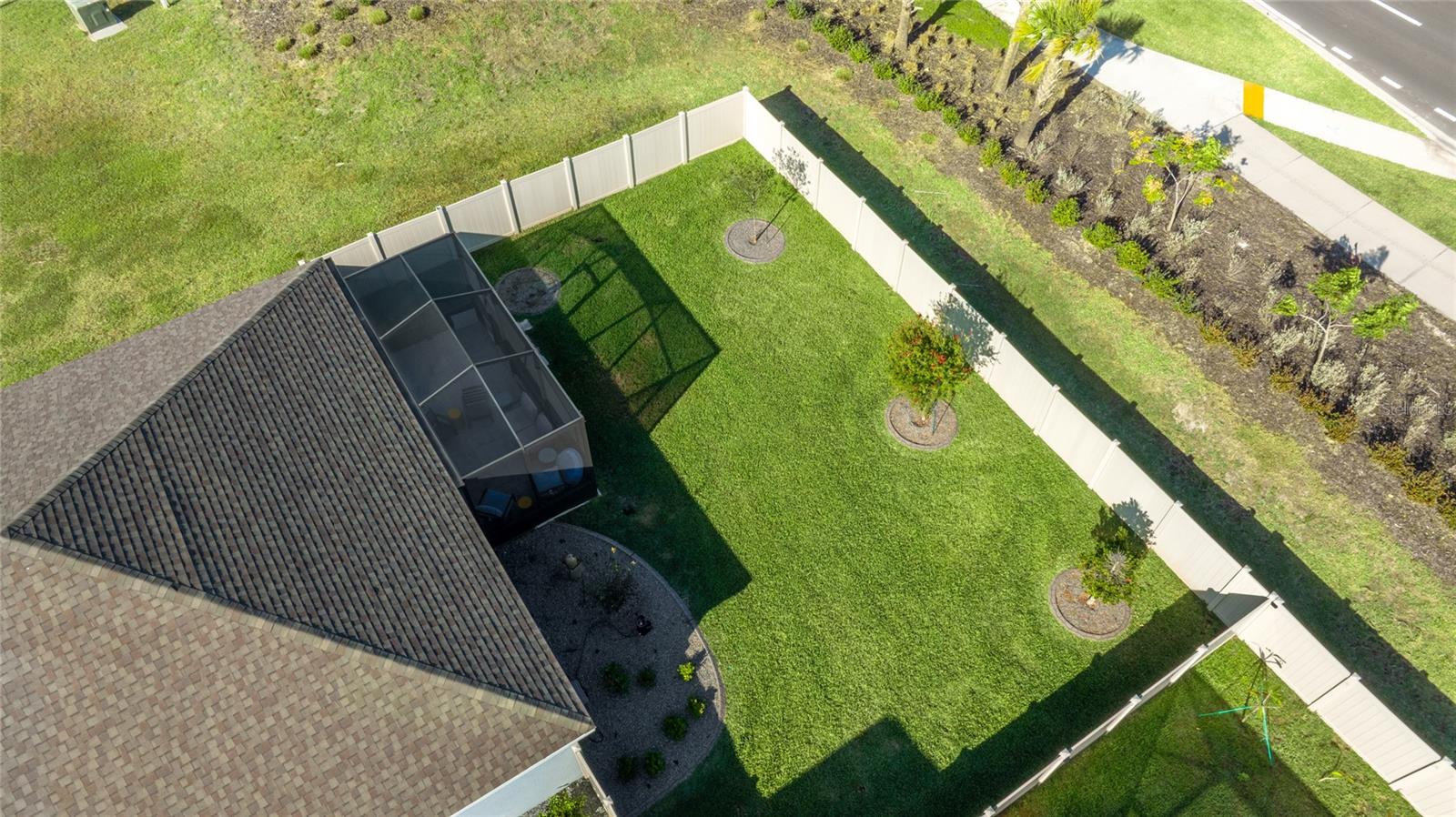 Image 32 of 72 For 11160 Fieldstone Drive