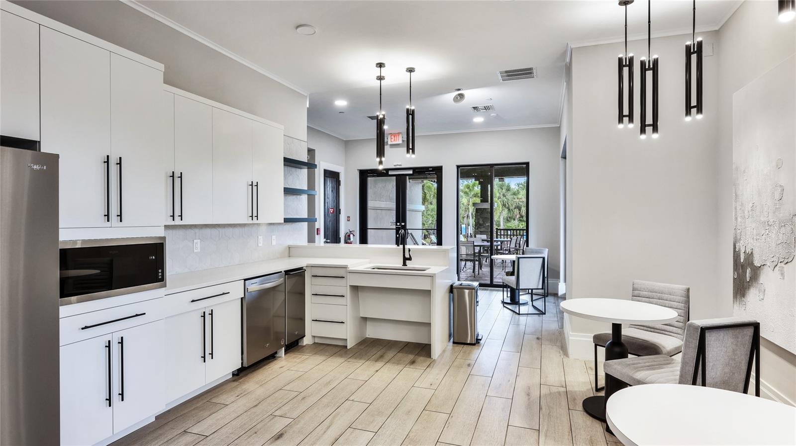 Image 56 of 72 For 11160 Fieldstone Drive