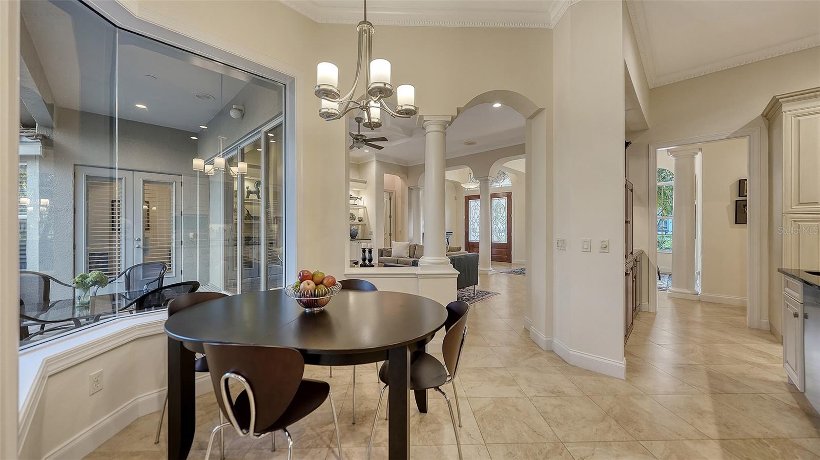 Image 16 of 67 For 8335 Grosvenor Court