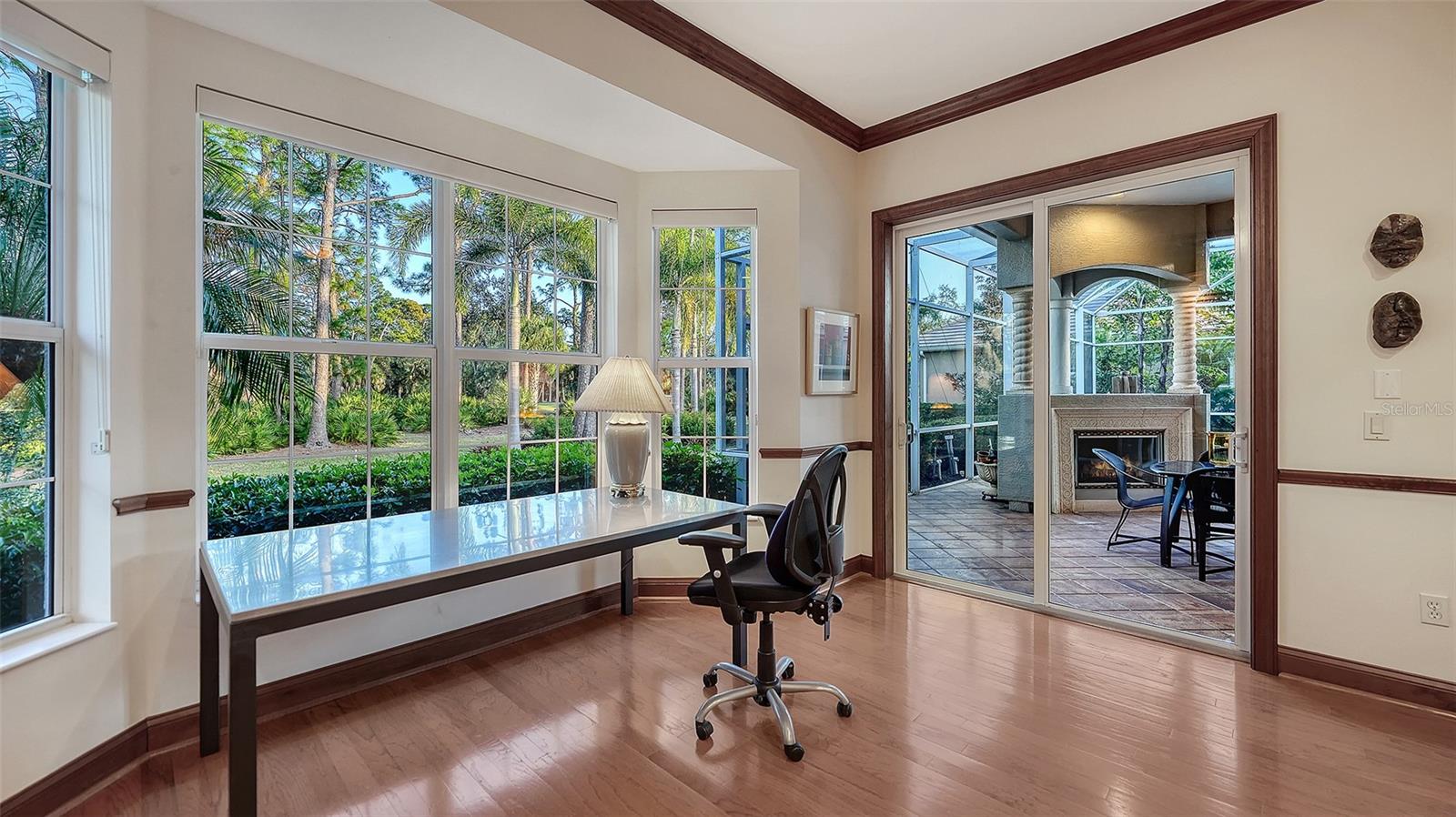 Image 34 of 67 For 8335 Grosvenor Court