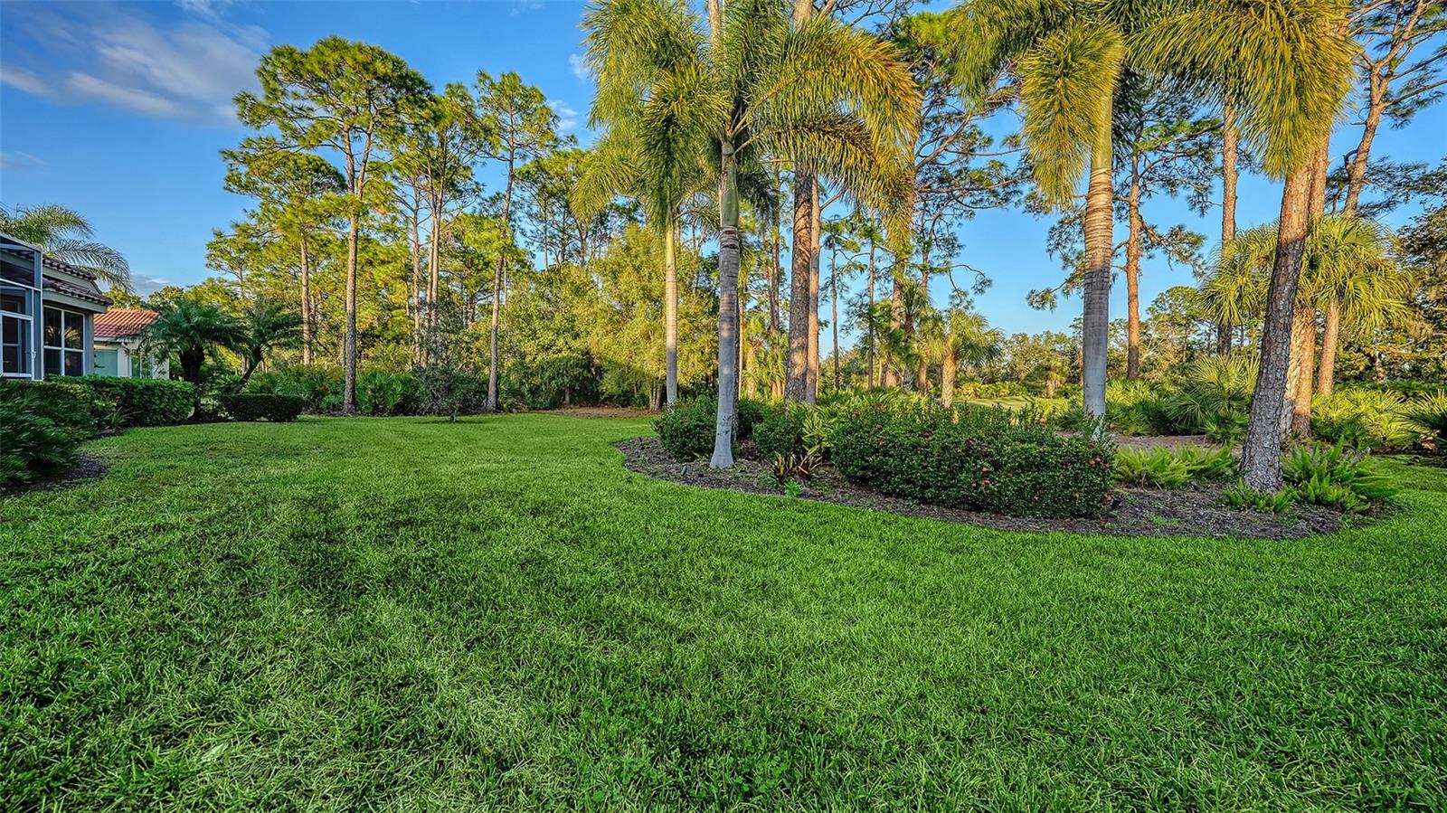 Image 53 of 67 For 8335 Grosvenor Court