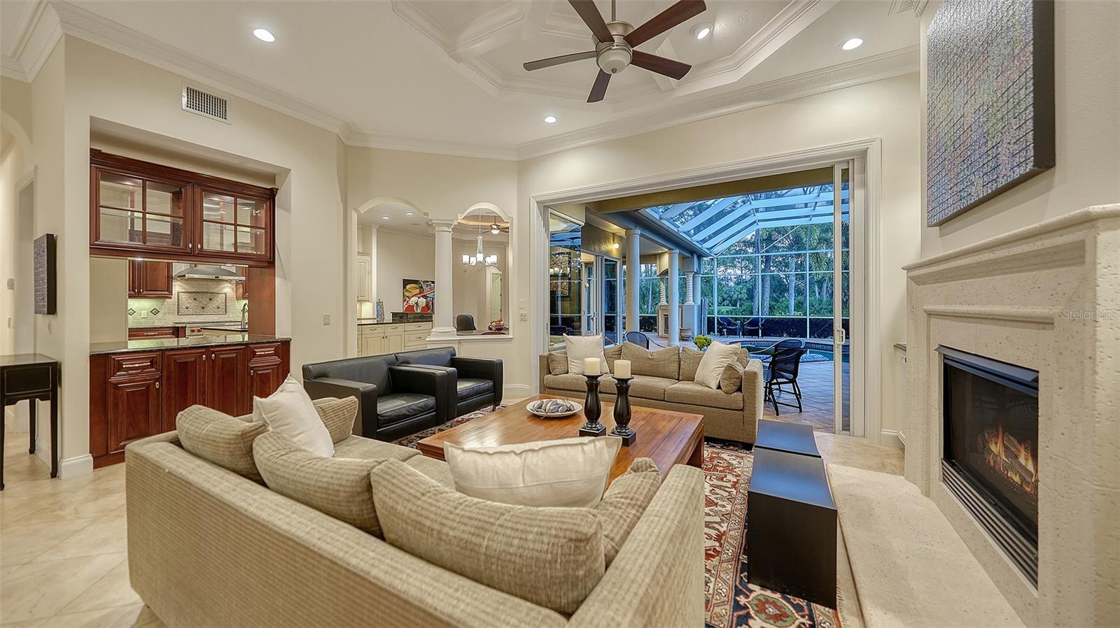 Image 6 of 67 For 8335 Grosvenor Court