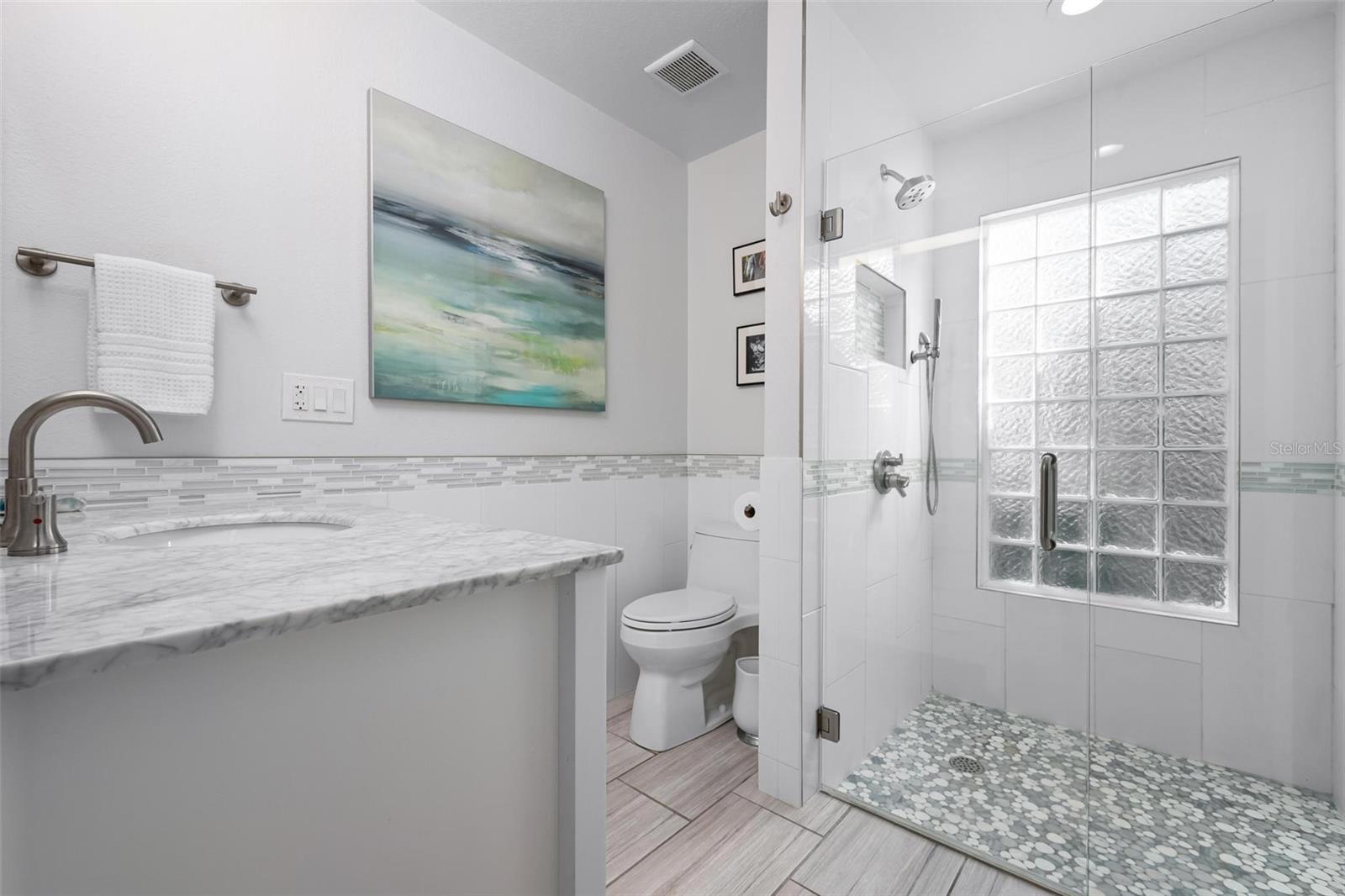 Image 25 of 38 For 226 Chartley Court N