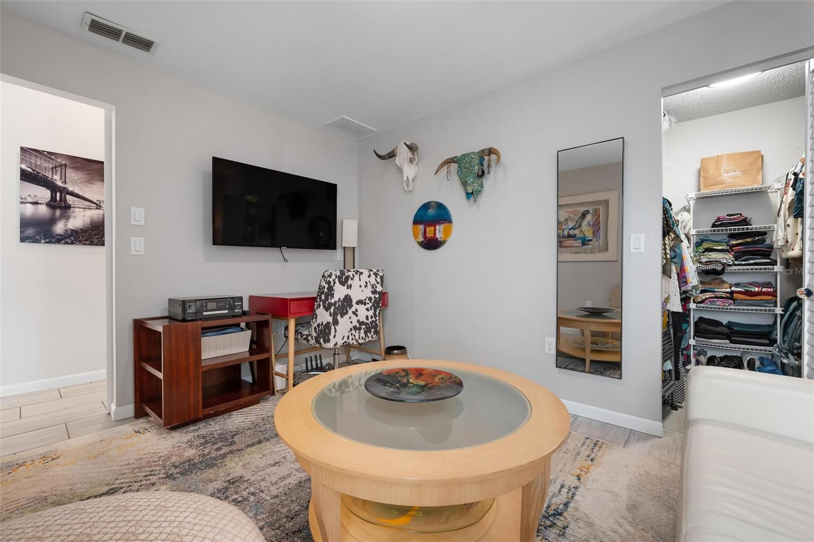 Image 29 of 38 For 226 Chartley Court N