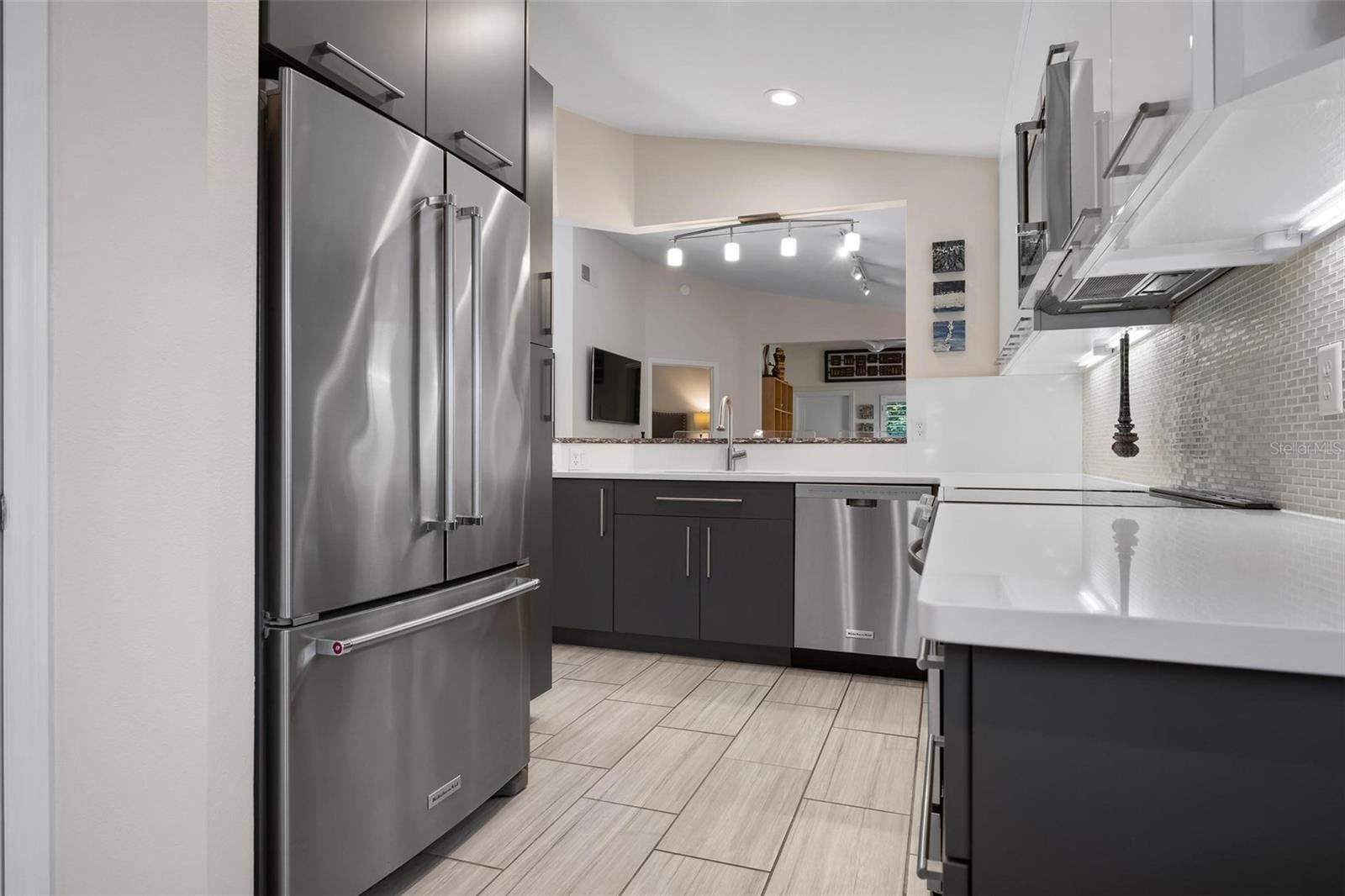 Image 6 of 38 For 226 Chartley Court N