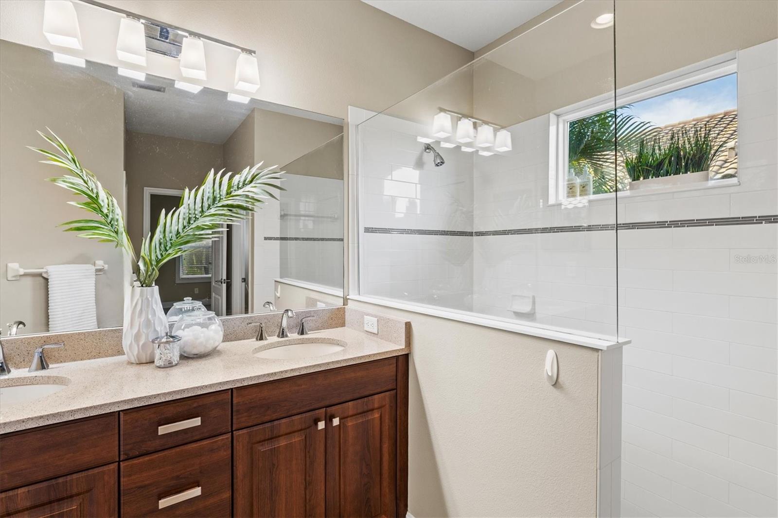 Image 17 of 84 For 12723 Crystal Clear Place