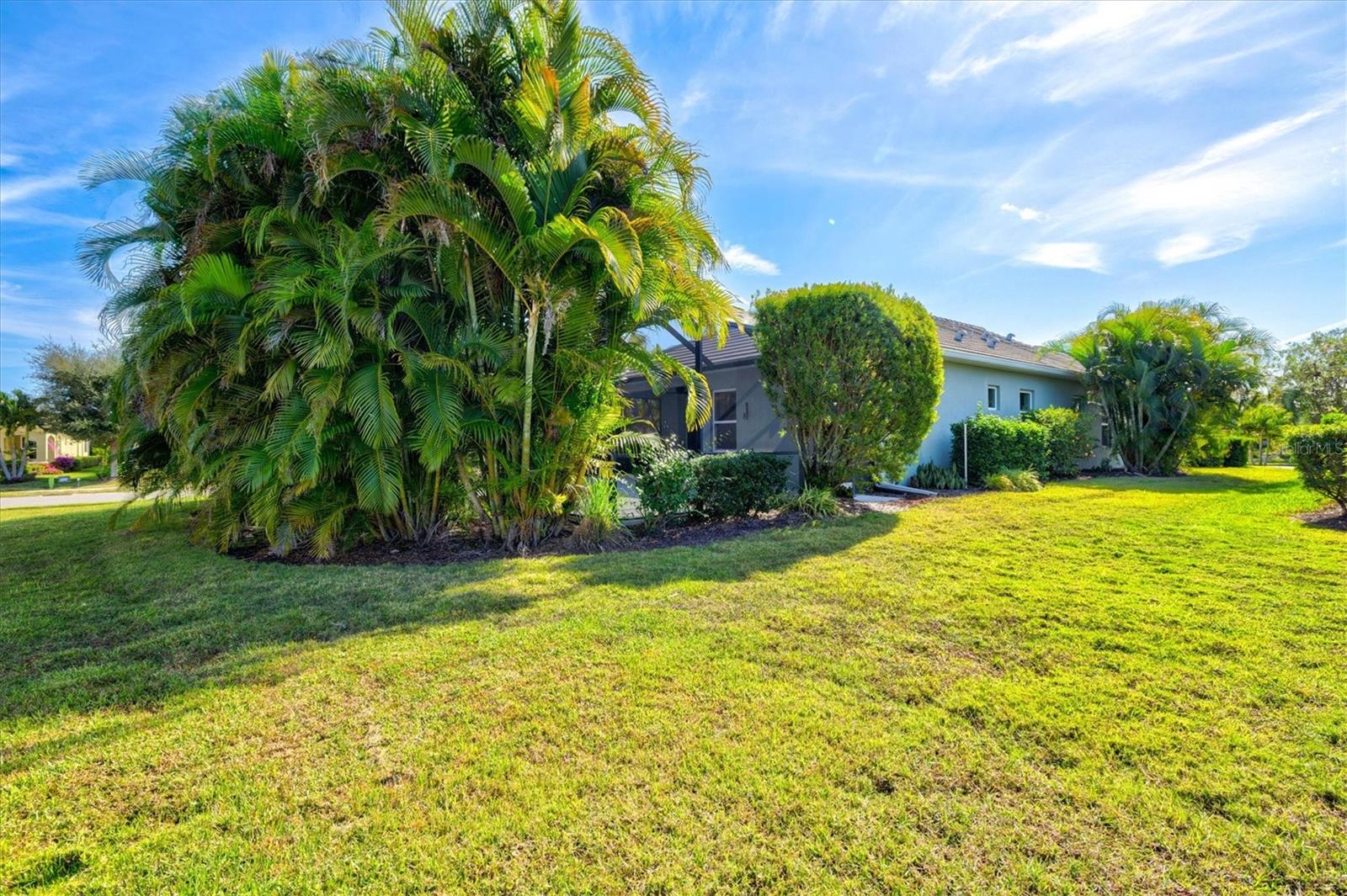 Image 27 of 84 For 12723 Crystal Clear Place