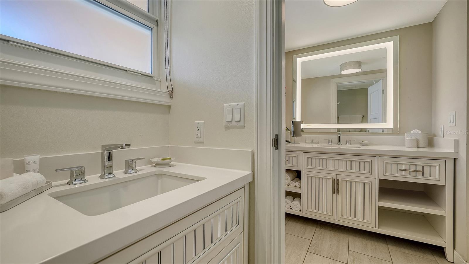 Image 18 of 30 For 225 Sands Point Road 7205