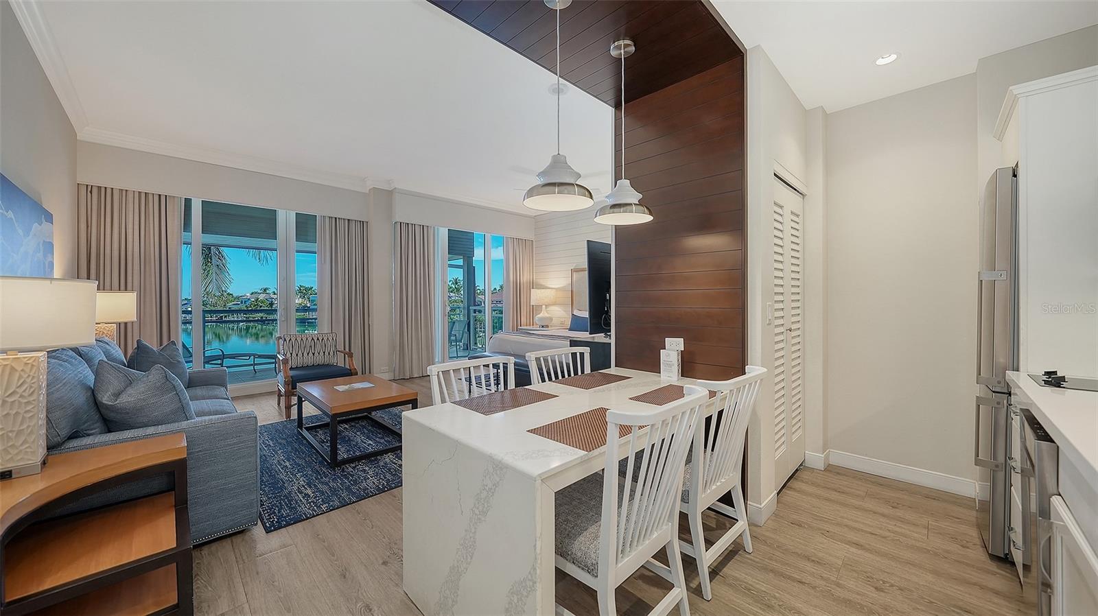 Image 15 of 30 For 225 Sands Point Road 6201