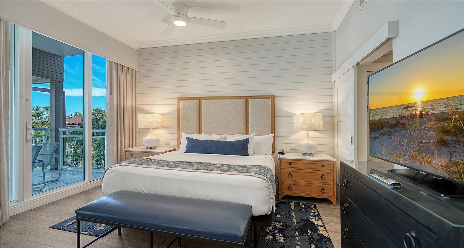 Image 16 of 30 For 225 Sands Point Road 6201