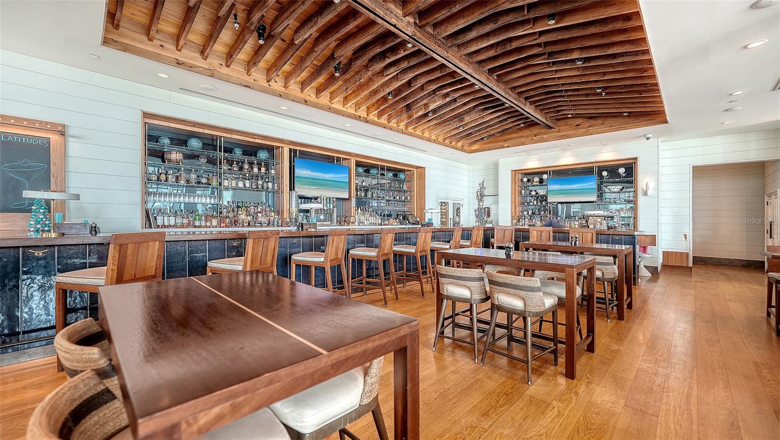 Image 24 of 30 For 225 Sands Point Road 6201