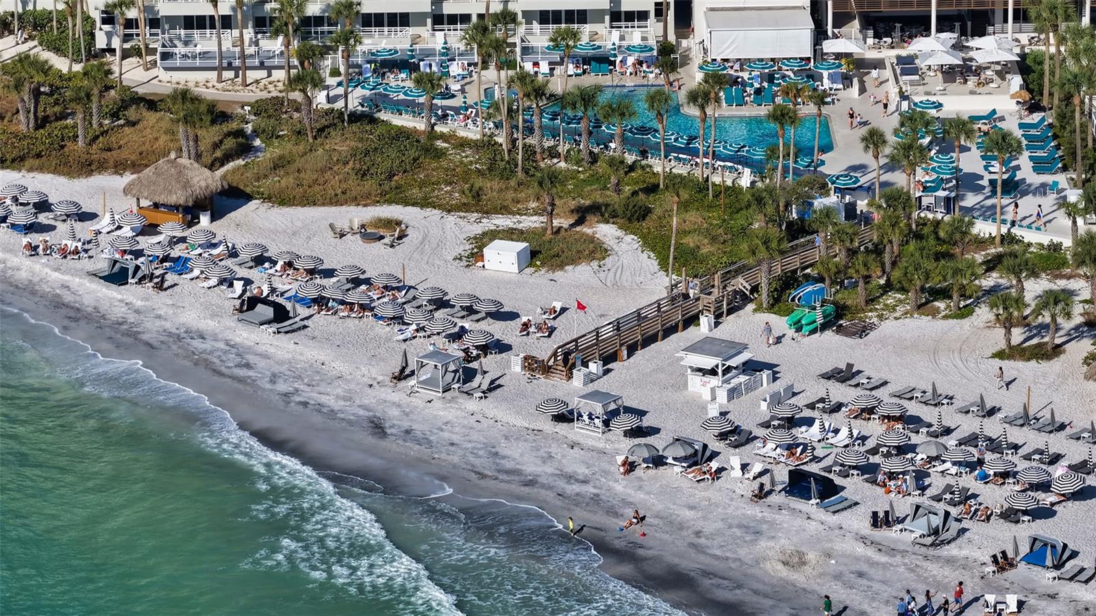 Image 27 of 30 For 225 Sands Point Road 6201