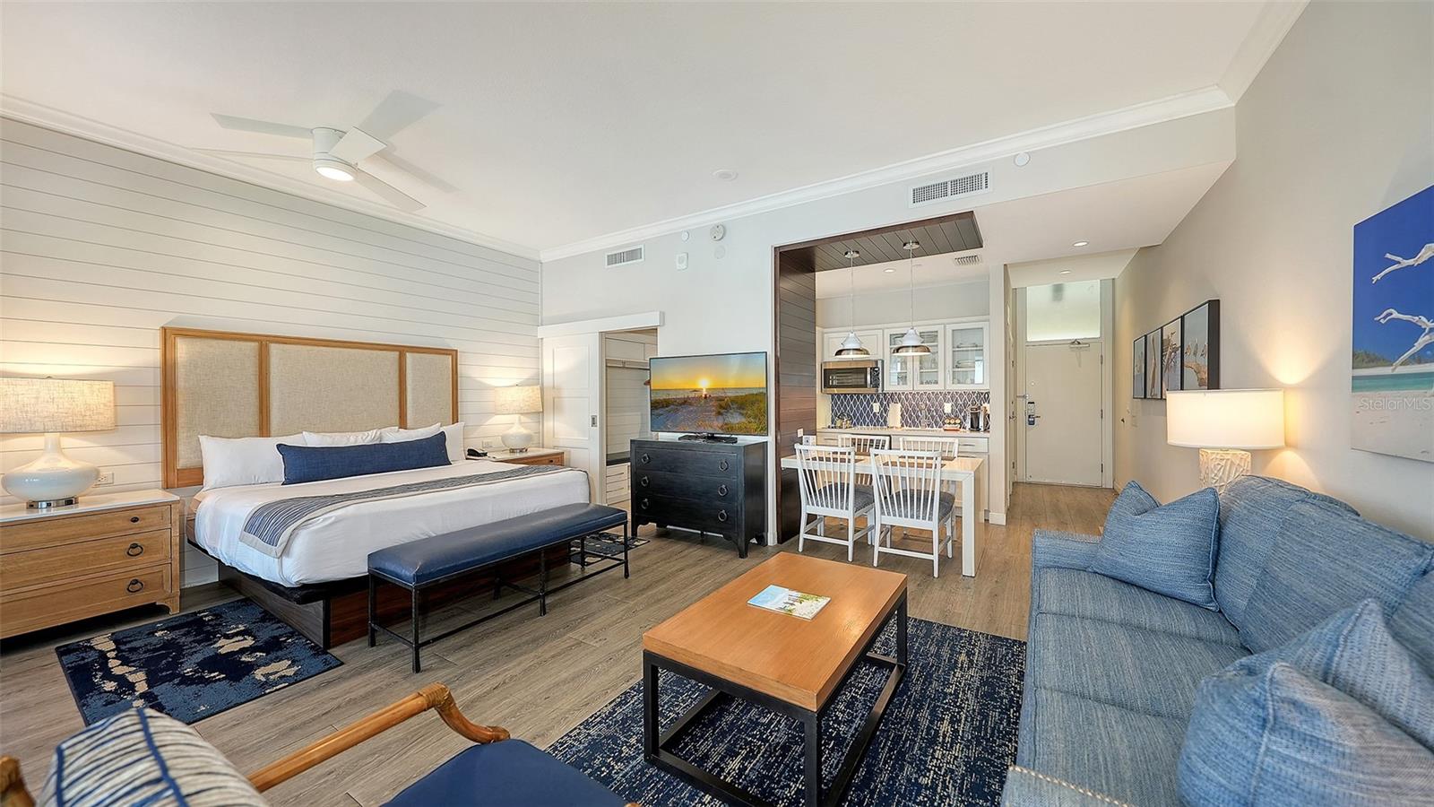 Image 5 of 30 For 225 Sands Point Road 6201