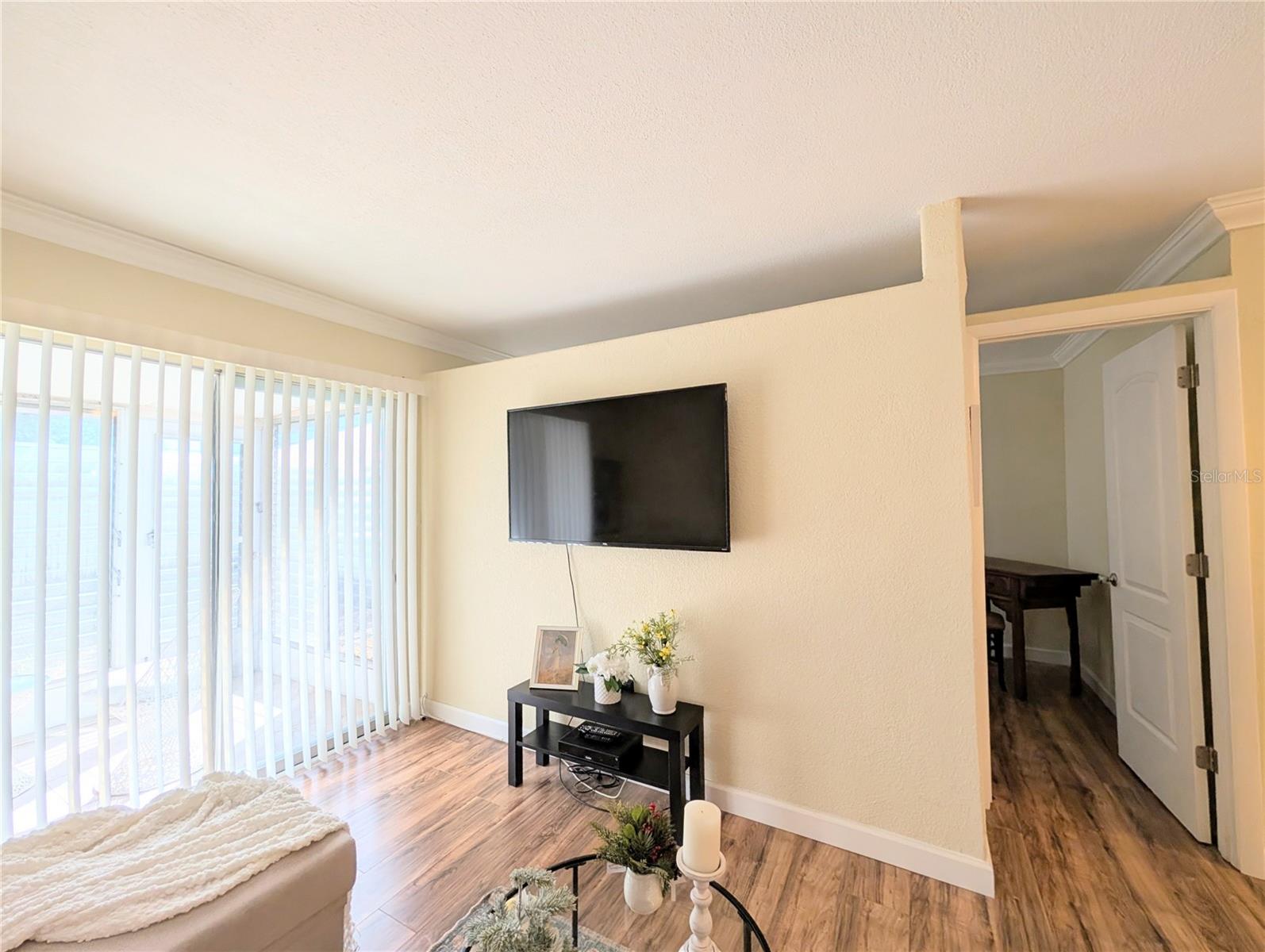 Image 7 of 18 For 5917 Todd Street D4