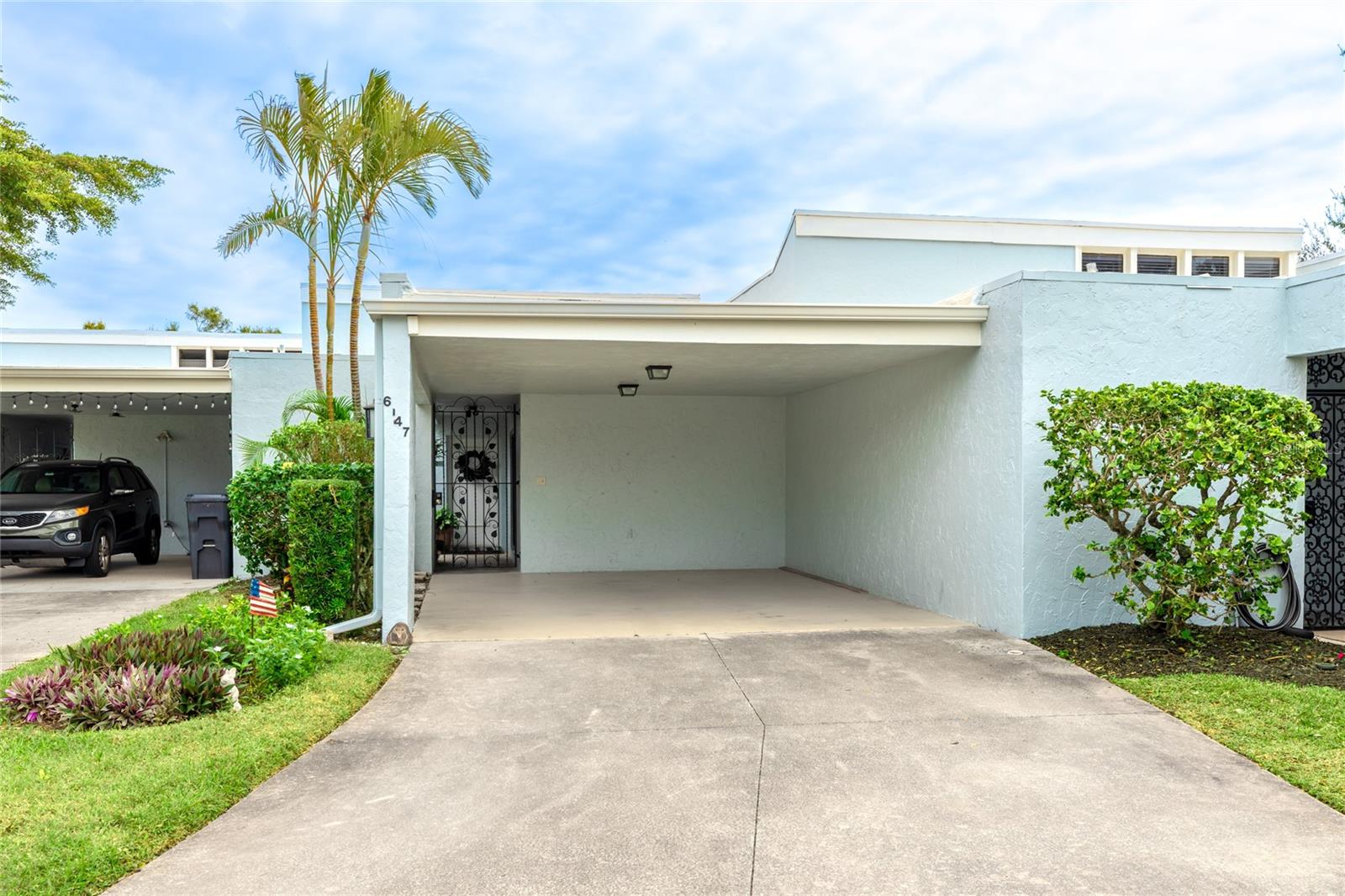 Image 3 of 35 For 6147 43rd Street W 3