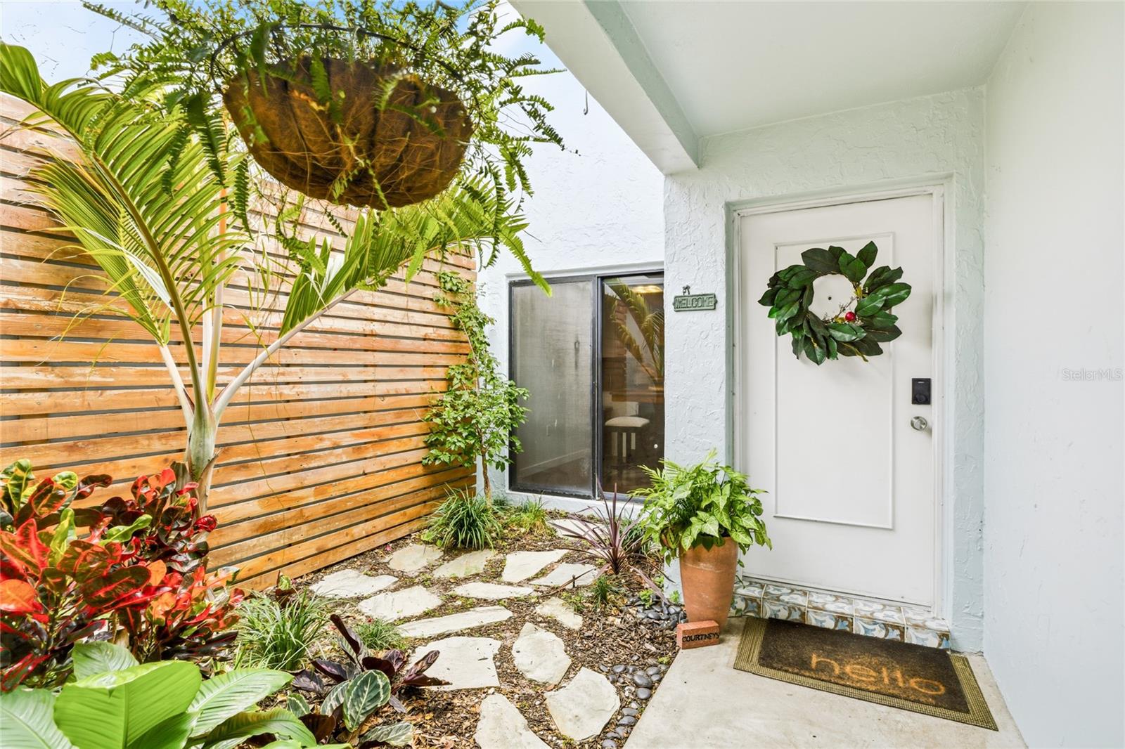 Image 4 of 35 For 6147 43rd Street W 3