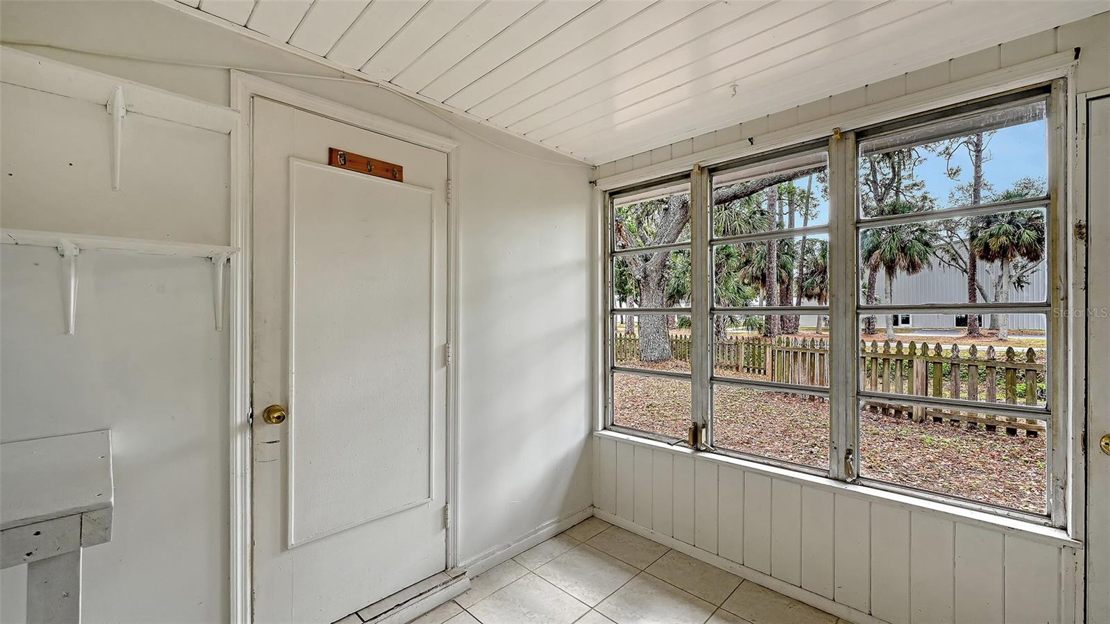 Image 26 of 62 For 3214 Savage Road