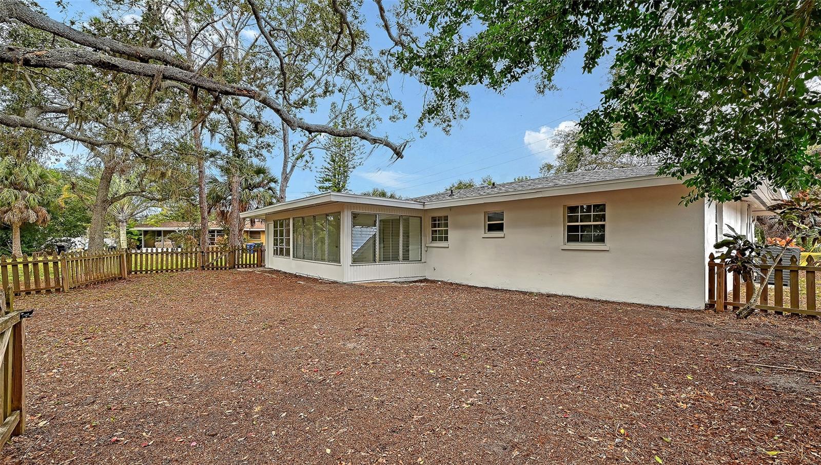 Image 31 of 62 For 3214 Savage Road