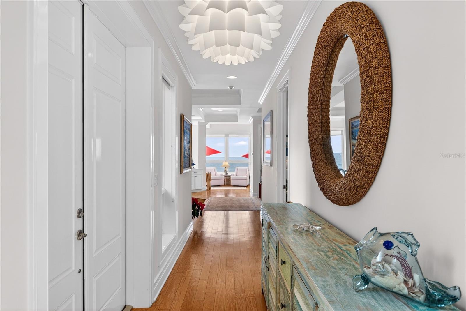 Image 14 of 90 For 7152 Point Of Rocks Circle