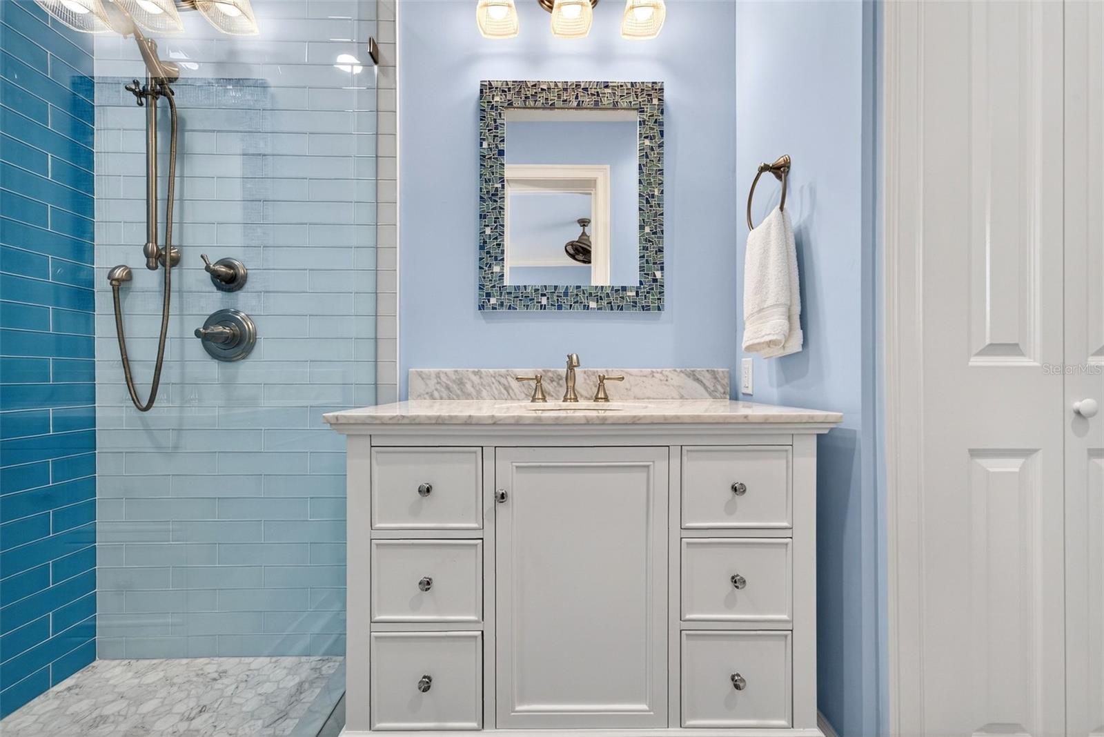 Image 61 of 90 For 7152 Point Of Rocks Circle