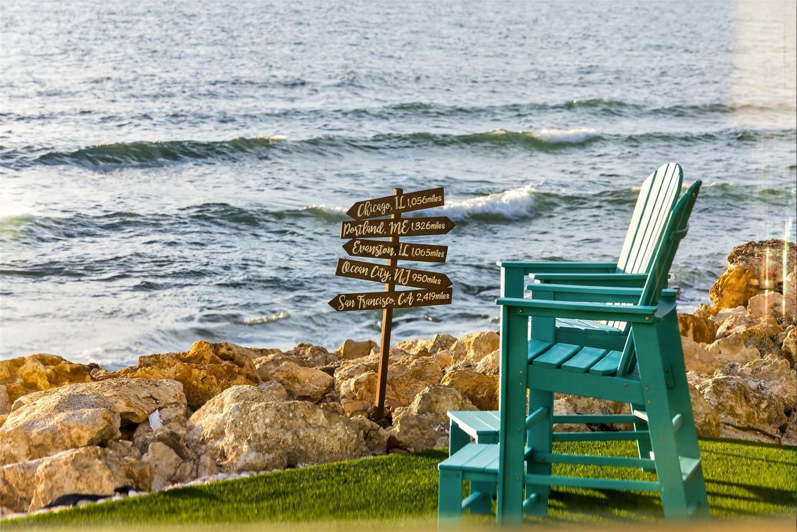 Image 70 of 90 For 7152 Point Of Rocks Circle