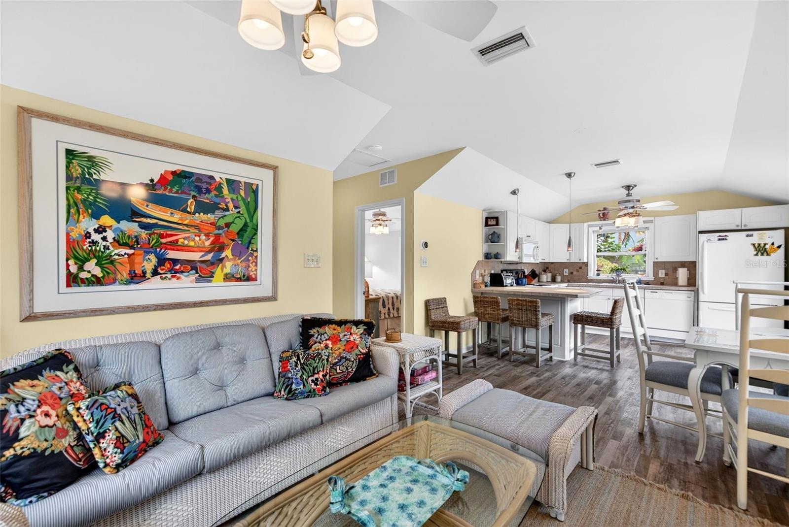 Image 84 of 90 For 7152 Point Of Rocks Circle