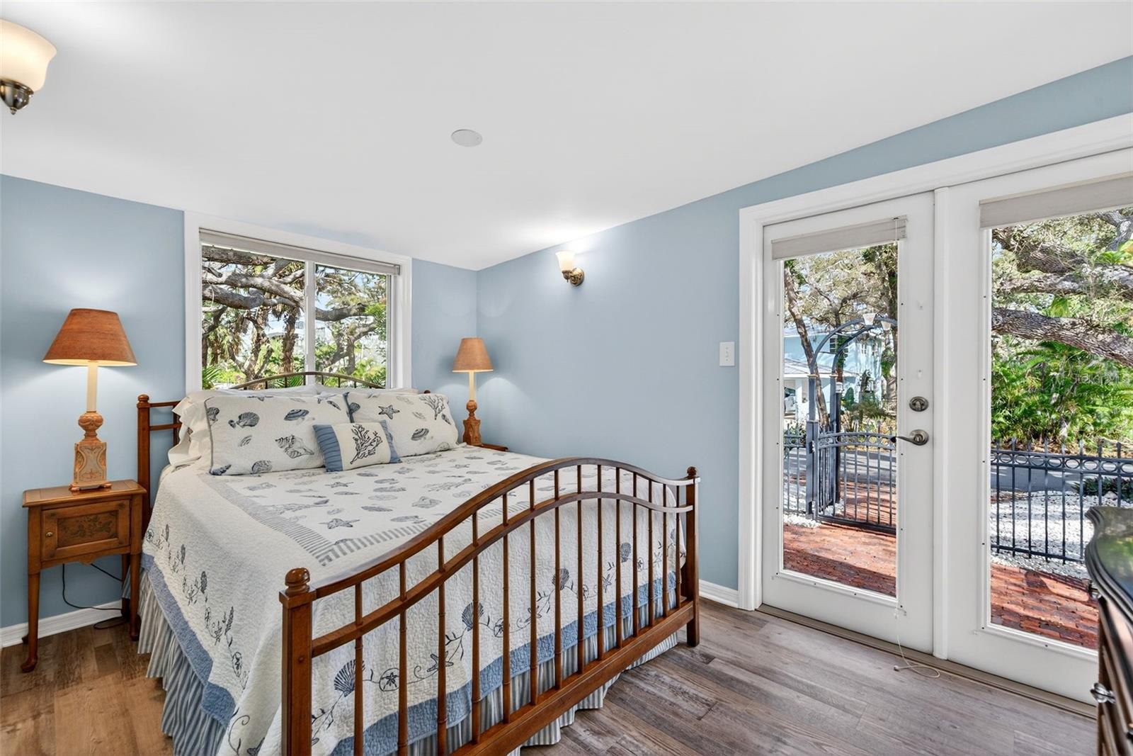 Image 86 of 90 For 7152 Point Of Rocks Circle