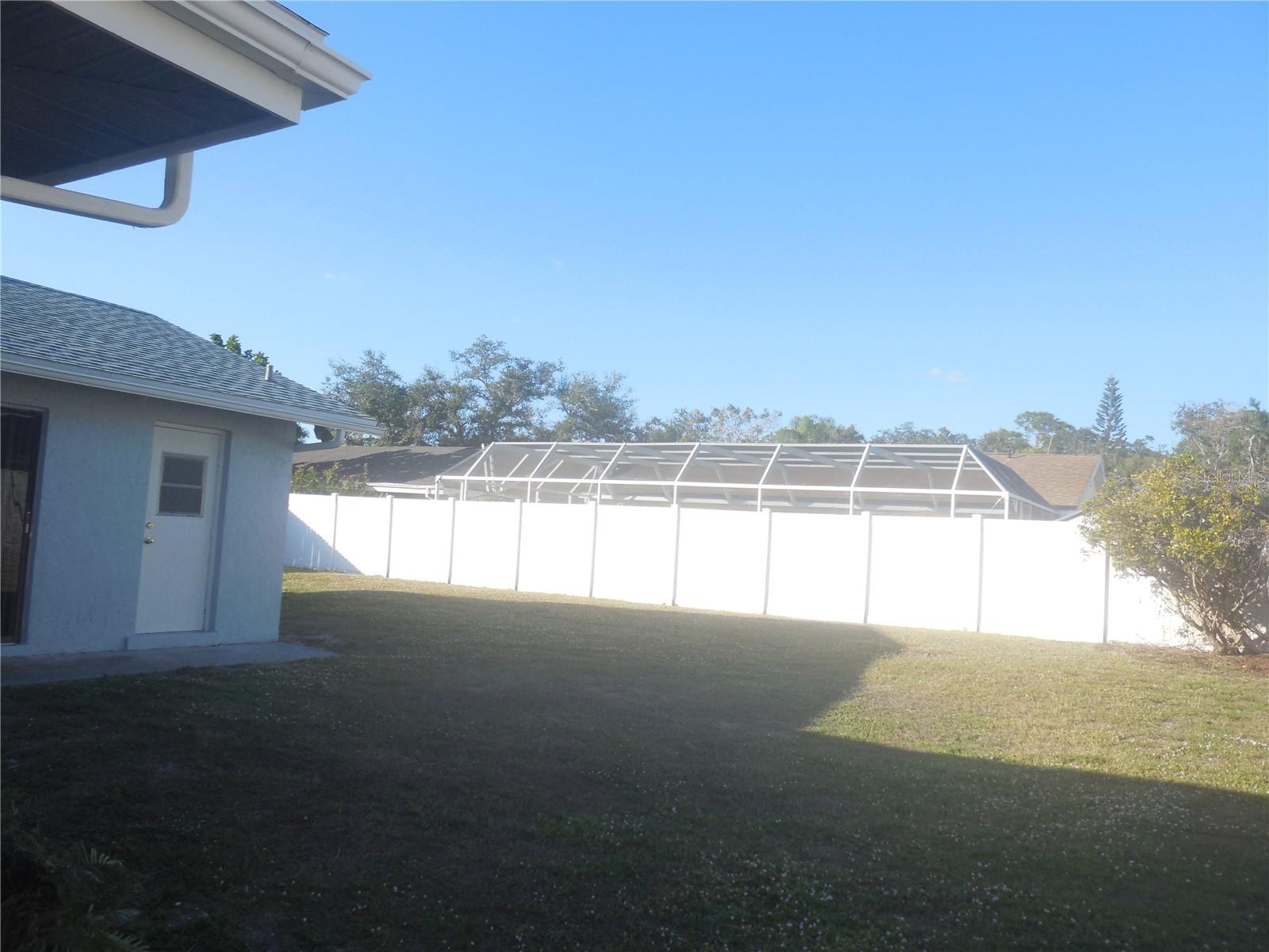 Image 12 of 12 For 6725 Friendship Drive