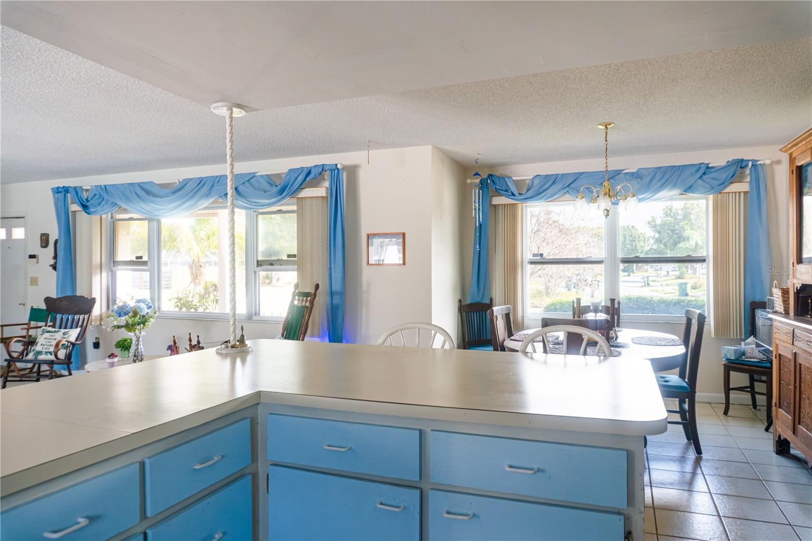 Image 10 of 56 For 3614 22nd Avenue W