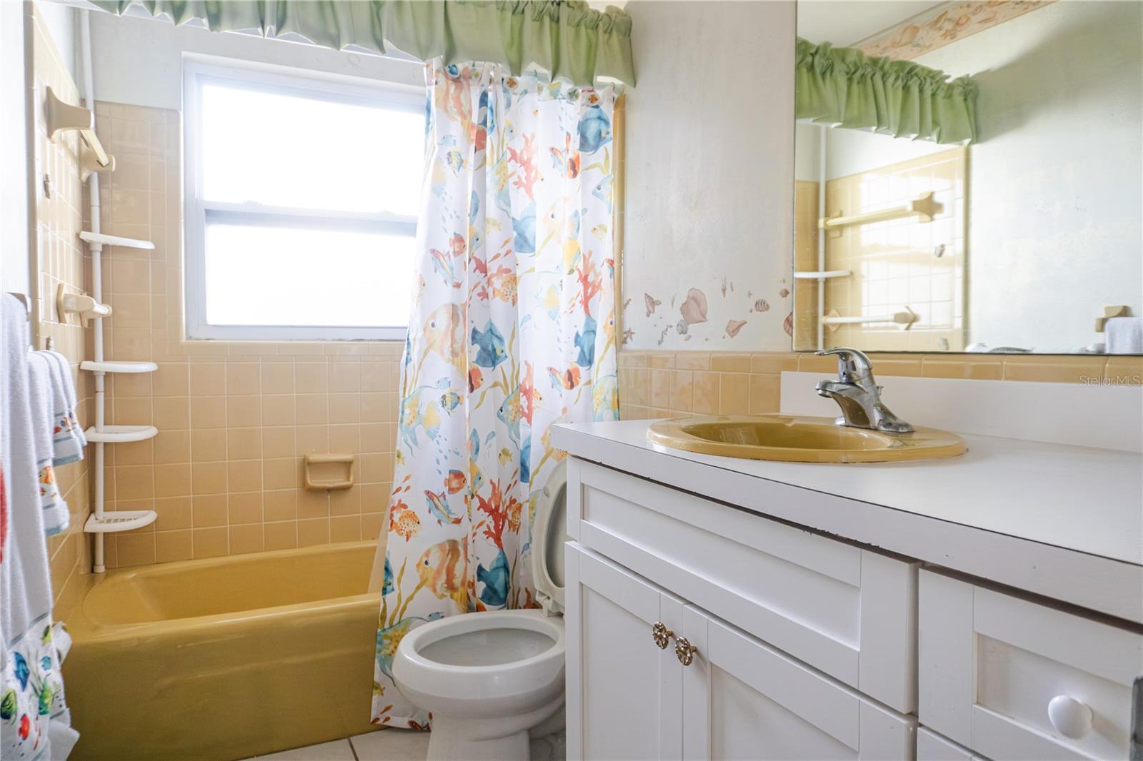 Image 26 of 56 For 3614 22nd Avenue W