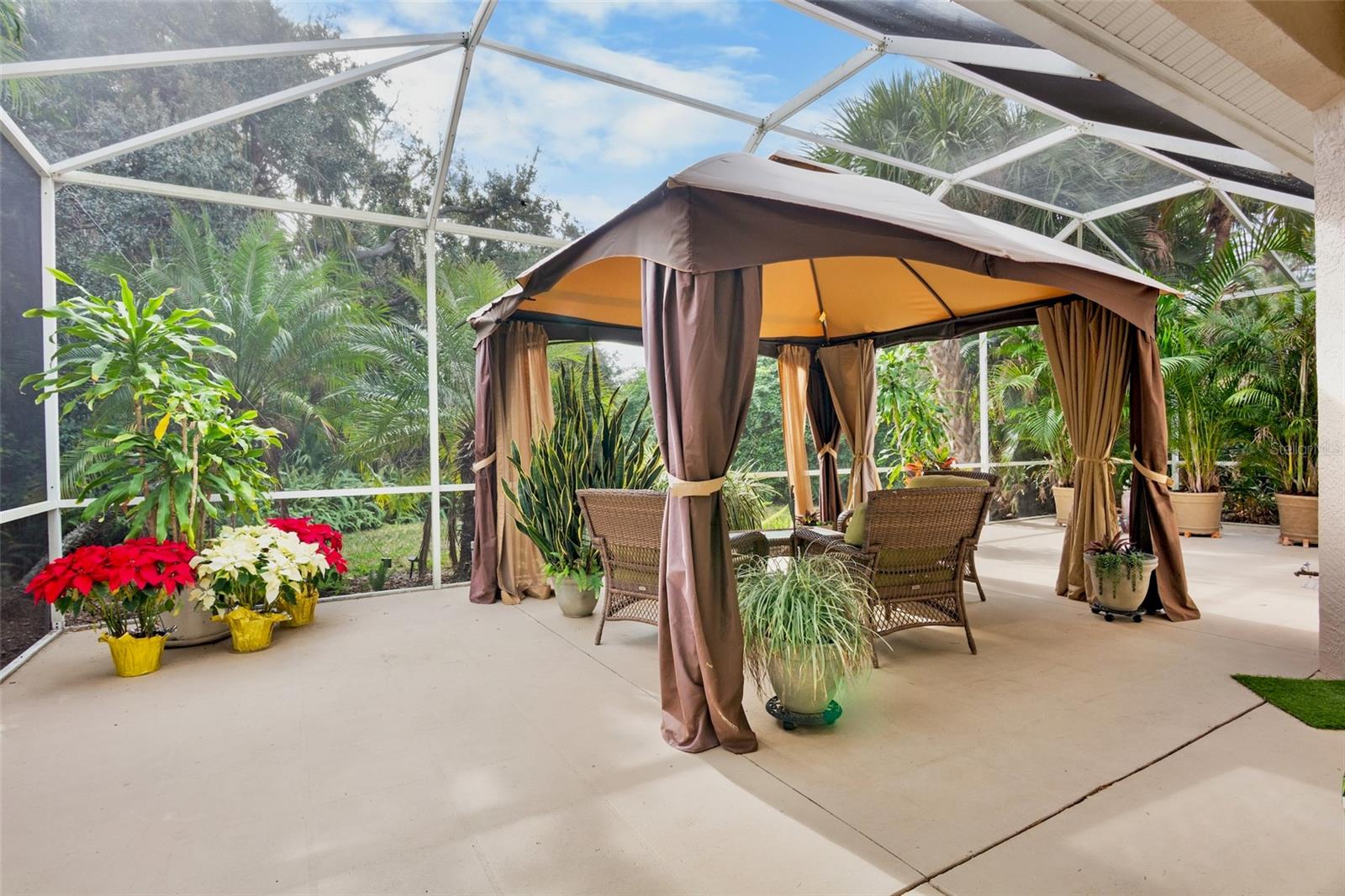 Image 17 of 42 For 5014 Hanging Moss Lane