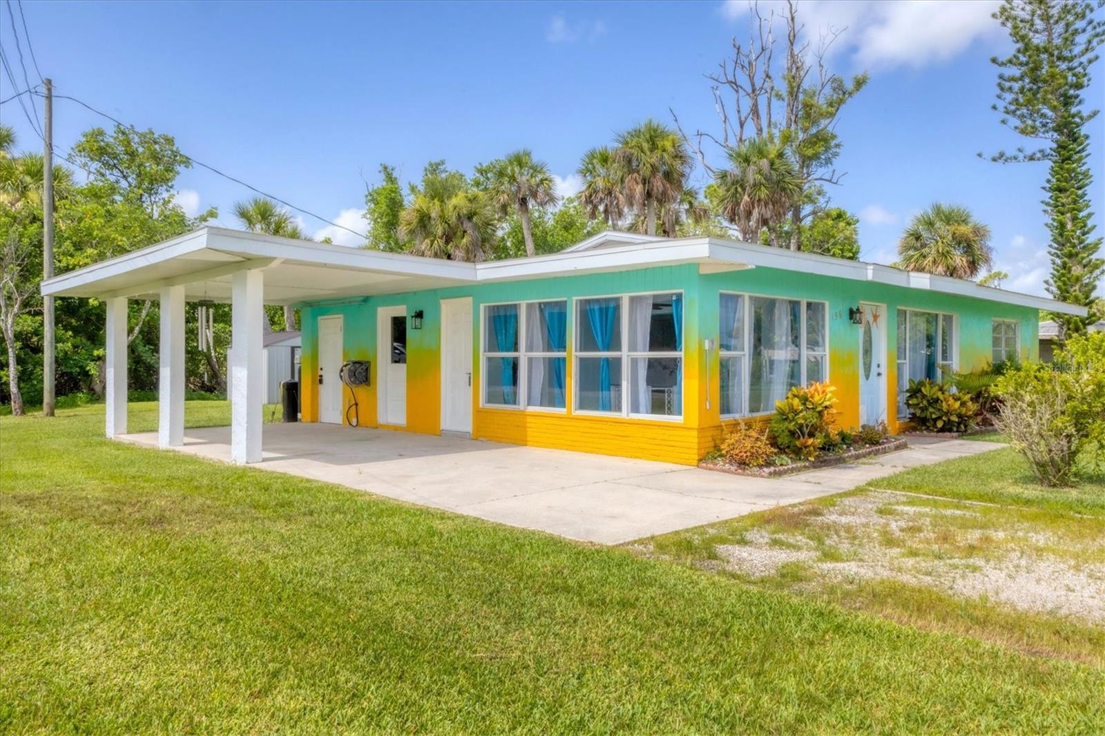 Image 3 of 26 For 156 Myakka Drive