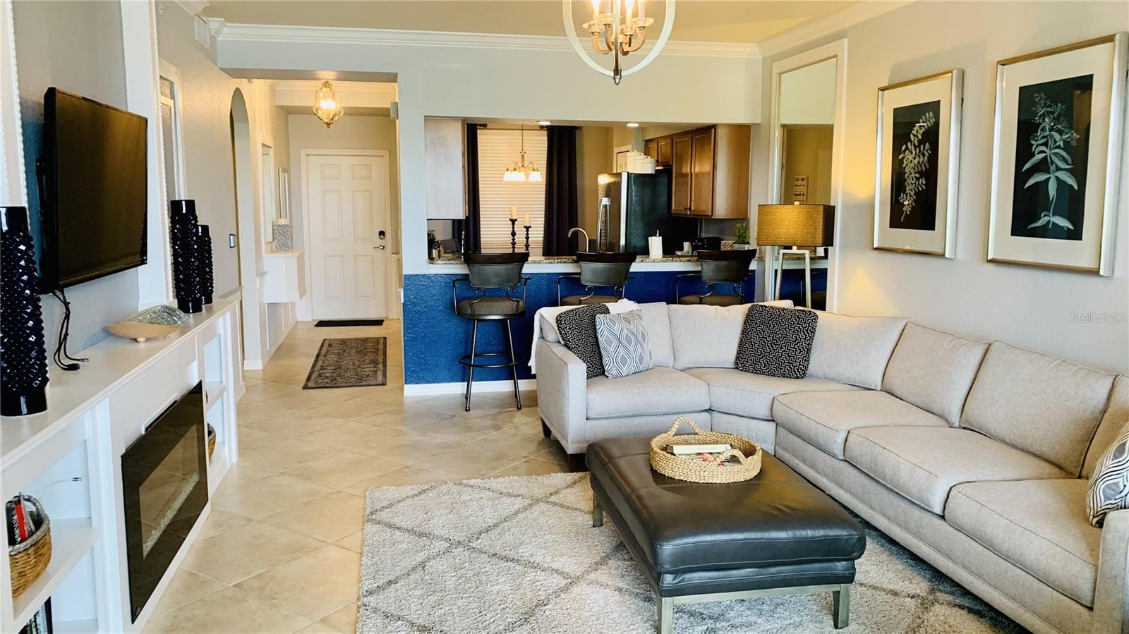 Image 10 of 38 For 6515 Grand Estuary Trail 305