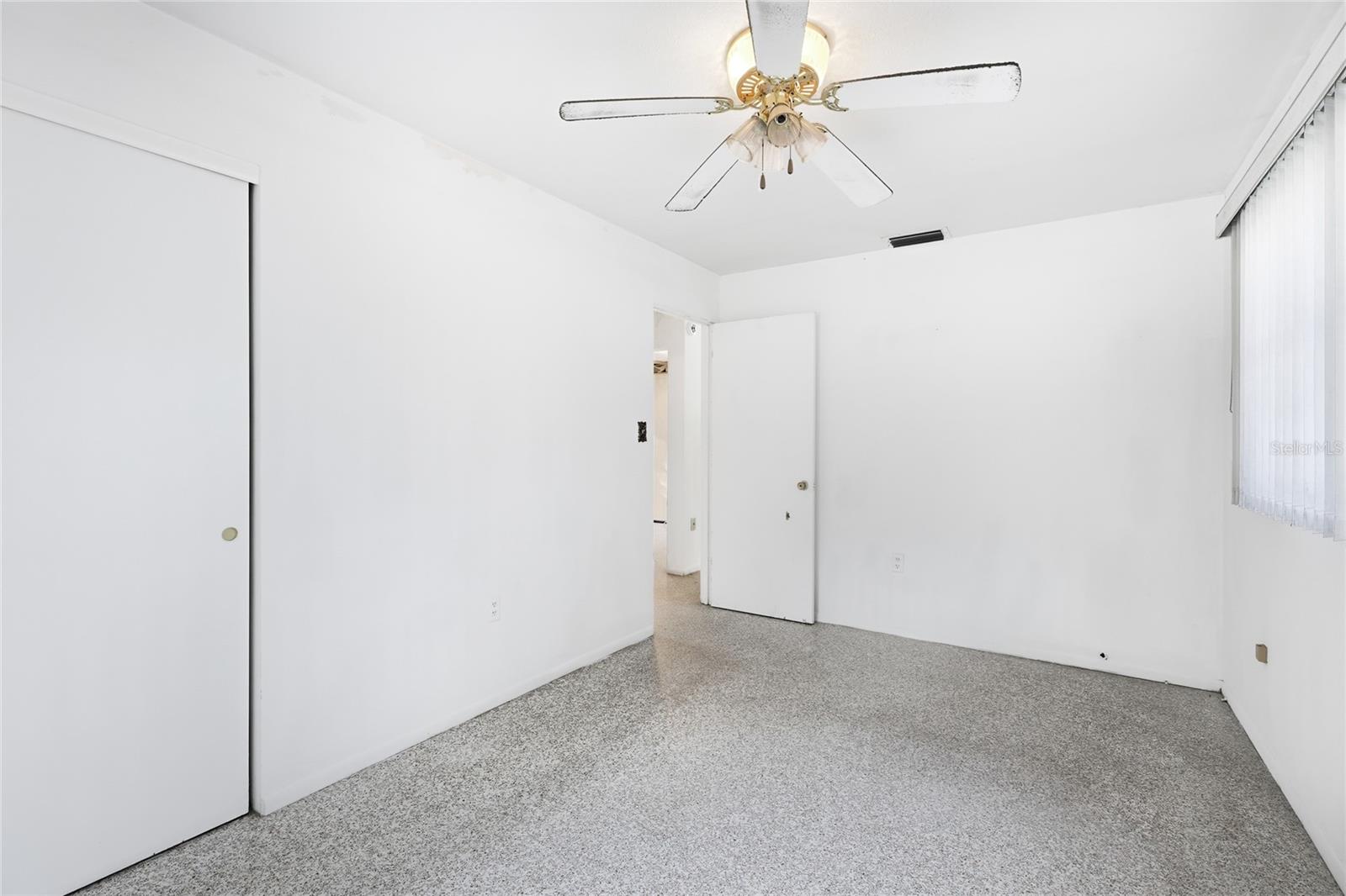 Image 11 of 20 For 2175 Leon Avenue