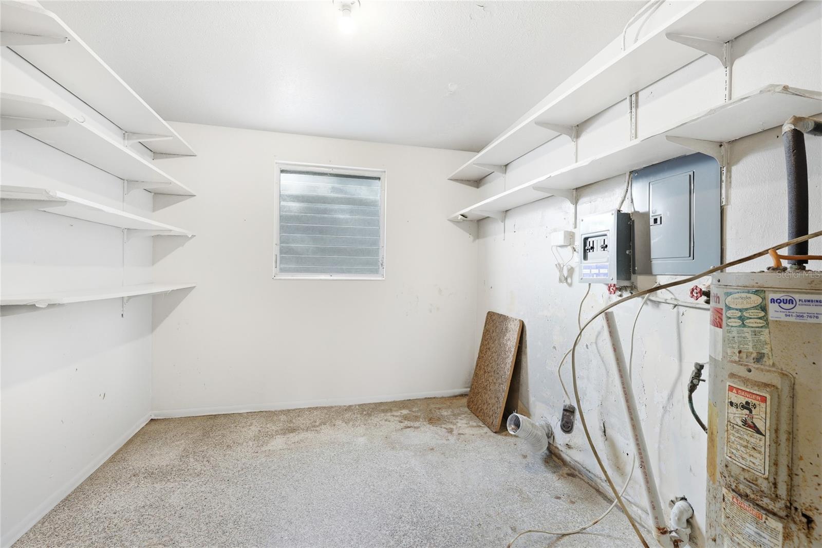 Image 17 of 20 For 2175 Leon Avenue