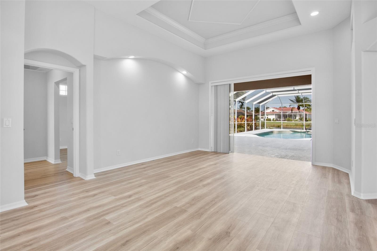 Image 8 of 49 For 4845 Hanging Moss Lane