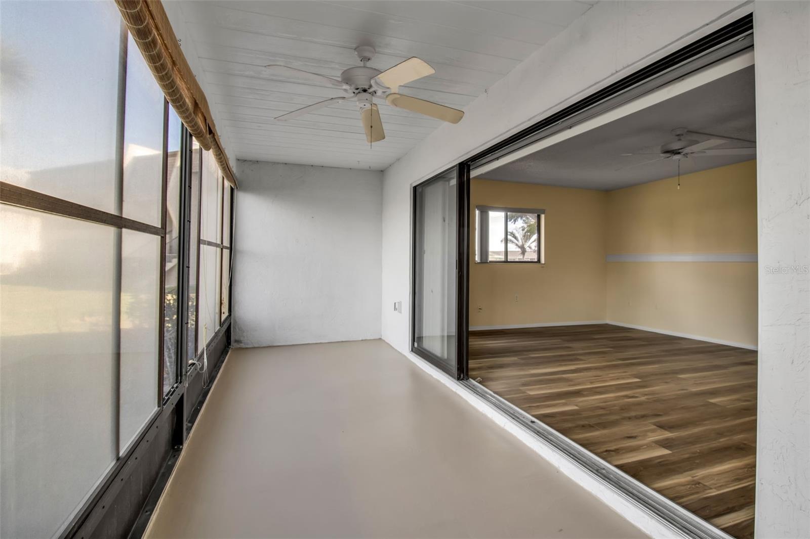 Image 34 of 95 For 1728 Lakeside Drive 1720-b