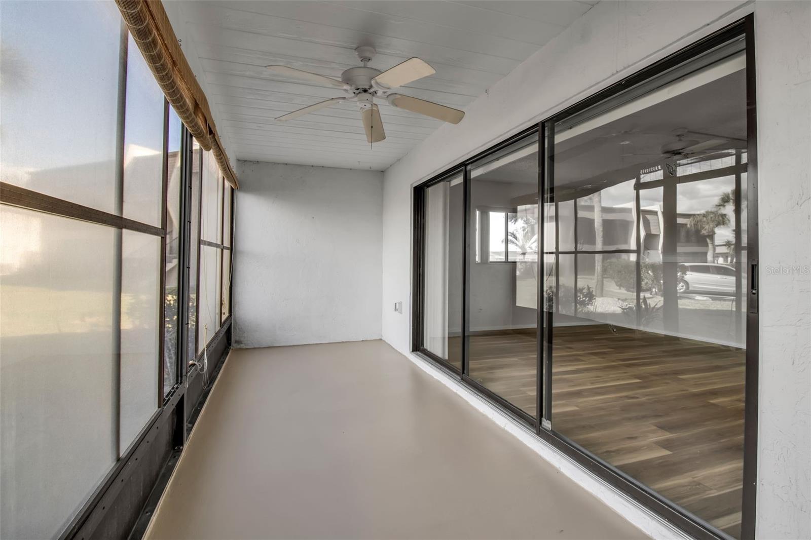 Image 37 of 95 For 1728 Lakeside Drive 1720-b