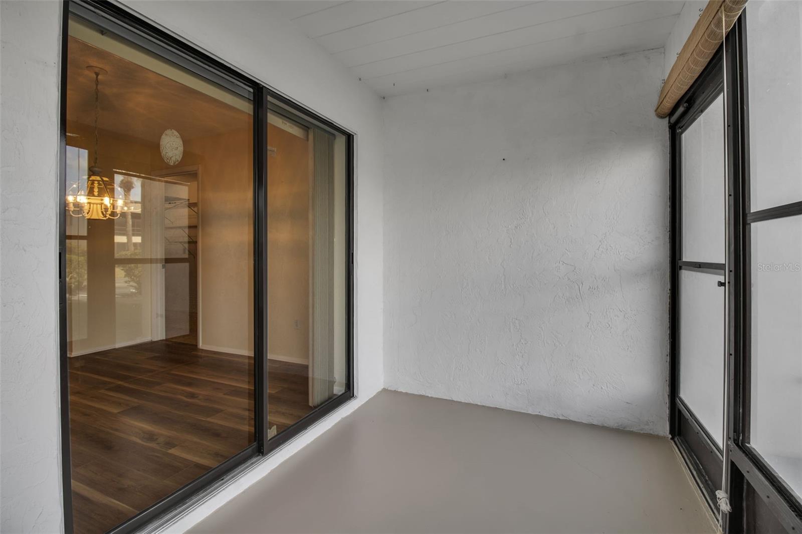 Image 41 of 95 For 1728 Lakeside Drive 1720-b