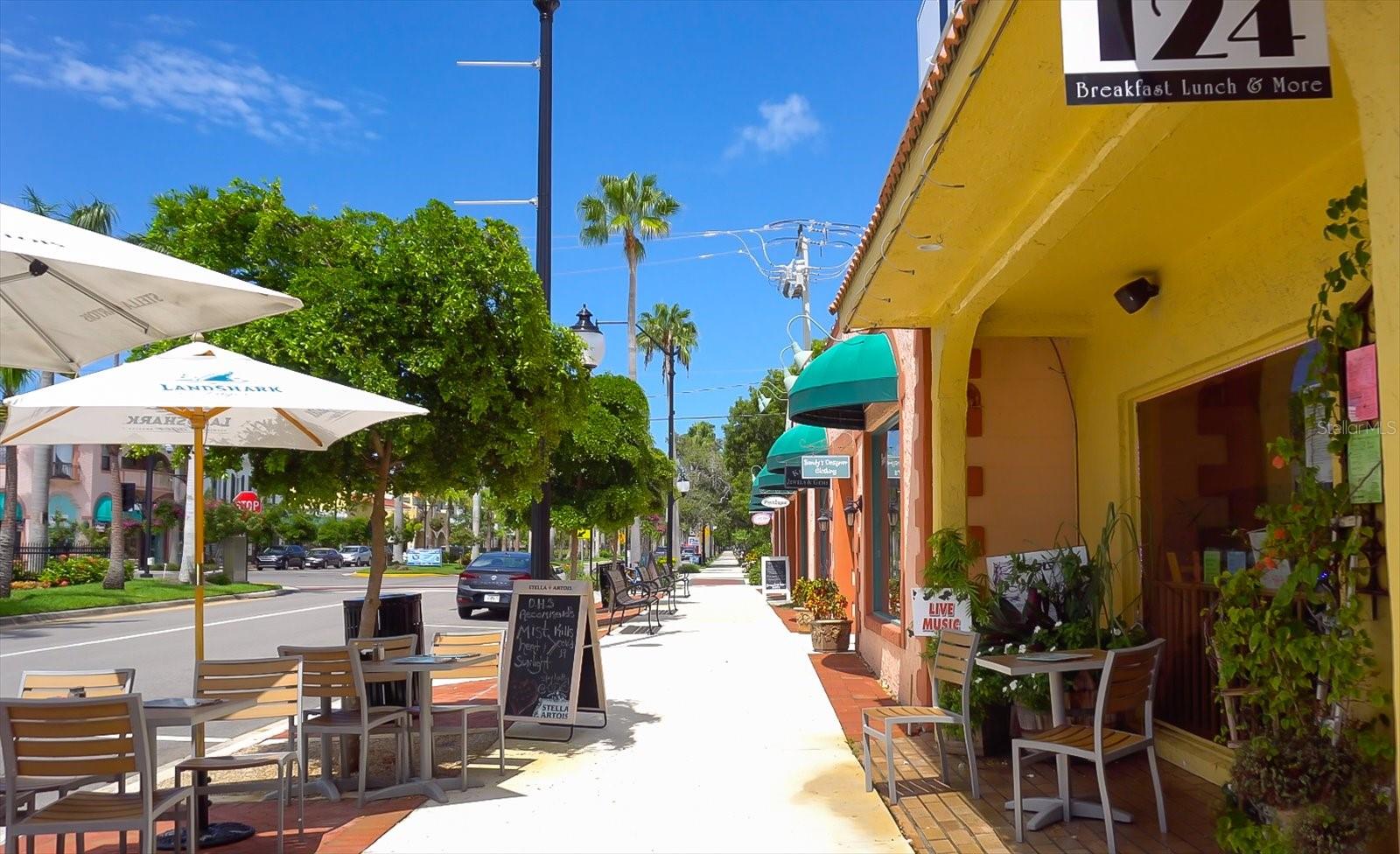 Image 77 of 95 For 1728 Lakeside Drive 1720-b