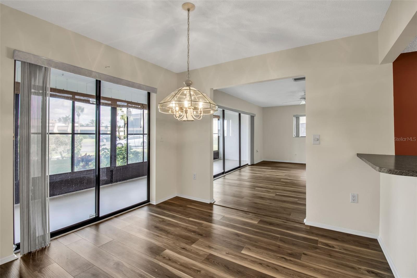 Image 9 of 95 For 1728 Lakeside Drive 1720-b