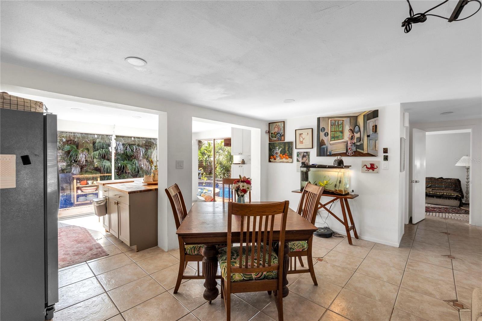 Image 19 of 38 For 2332 Pinehurst Street