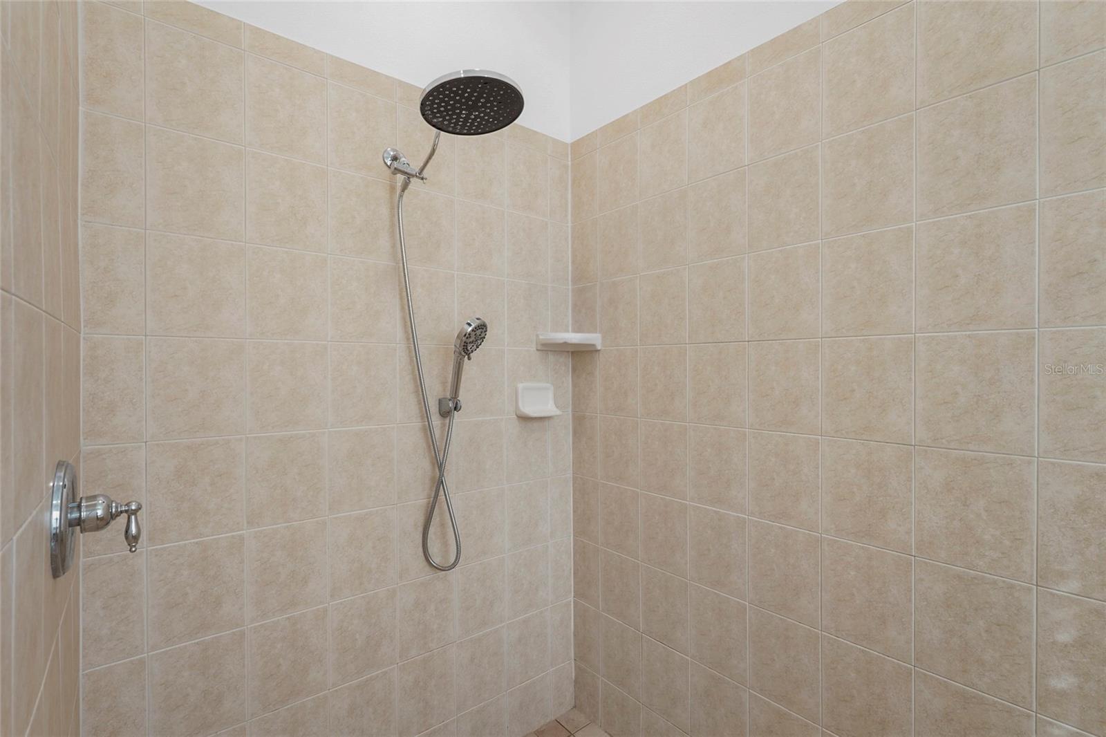 Image 25 of 84 For 3628 Summerwind Circle